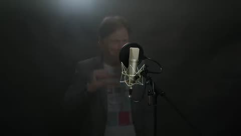 Wollt ihr den totalen Experten? Comedian schießt scharf gegen „Militär-Fachmann“ Carlo Masala