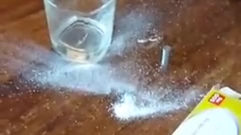 Pharmaceutical Poisons - The magnetic (GRAPHENE OXIDE) medication challenge - Flucloxacillin antibiotic 🧲