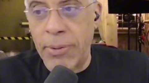 Should Bill and Hillary Clinton be charged for not showing up for their subpoena?