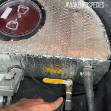 A man has successfully recreated a water powered car based on Stanley Meyer technology.