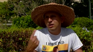 Freed Venezuelan peasant leader Azuaje recounts prison abuse