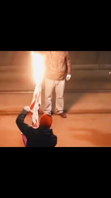 🇨🇭 Davos on Fire: Thousands of people took part in a protest against Trump