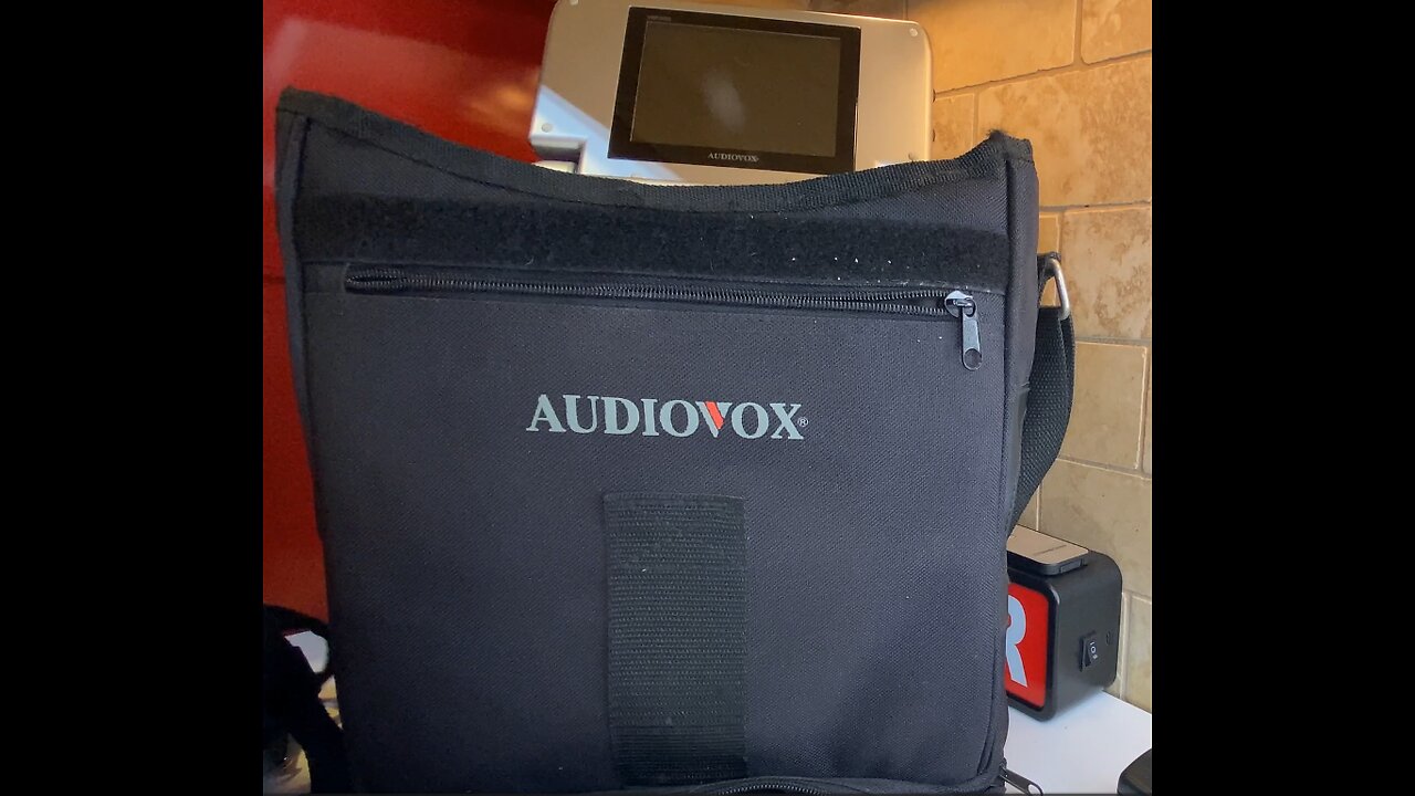 Detail Look at AUDIOVOX VBP2000 5'' inch Active Matrix LCD Monitor VCP Combo PORTABLE Car VHS PLAYER