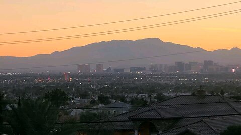 Did you see tonight's Las Vegas sunset? Check this out! 02.24.2025 #follow #lasvegas #weather