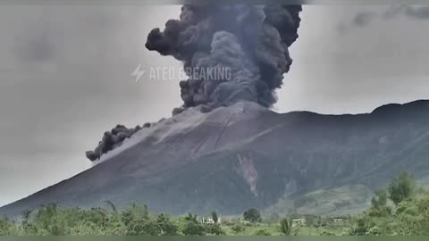 🇵🇭 Volcanic ash column rises 4.5 km, Philippines orders evacuations