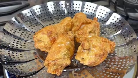 Fried Chicken Wings Recipe - Tasty, Garlicky and Crispy Chinese Fried Chicken Recipe