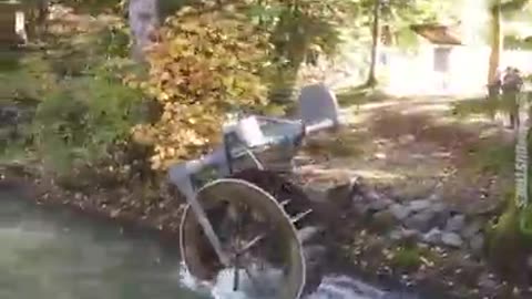 Giant waterwheel generates FREE energy