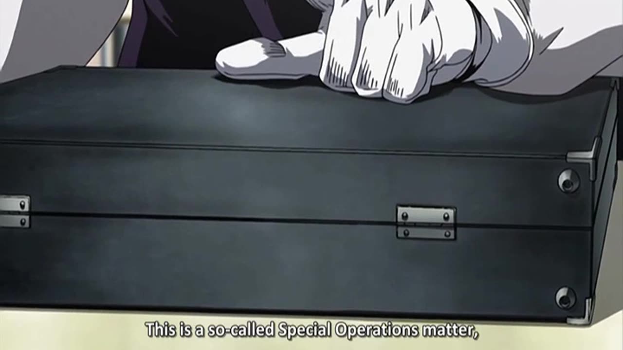 03.153.Crazy-briefcase-crossover