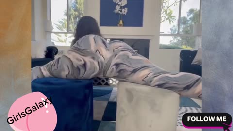 SEXY GIRLS TWERK COMPILATION