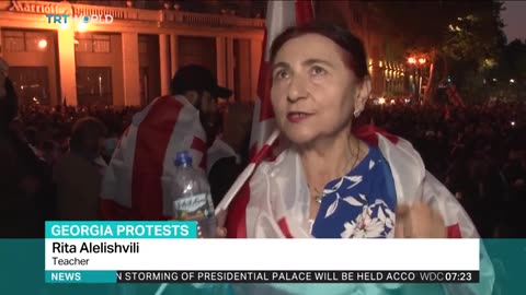Georgia’s pro-EU protesters clash with police outside presidential palace