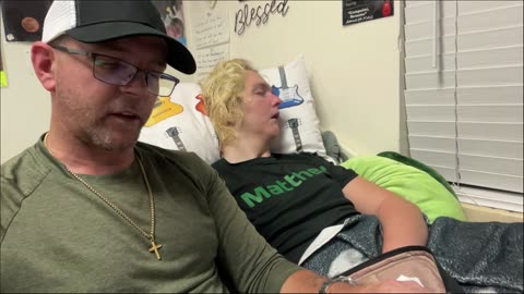 NKJV Deuteronomy 27~