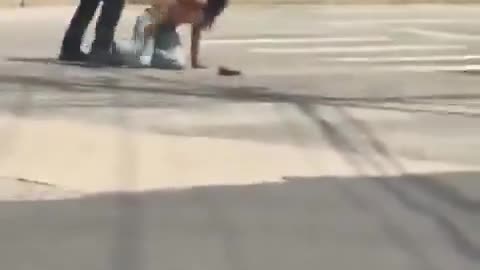 Woman finds out why you don't point a gun at police, Instant Karma