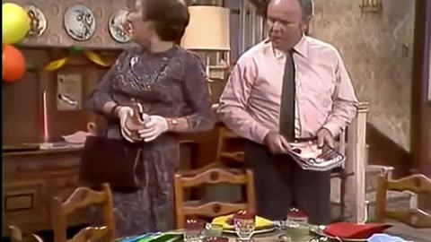 "Meet the Bunkers" -- Archie & Edith Bunkers' first appearance #allinthefamily