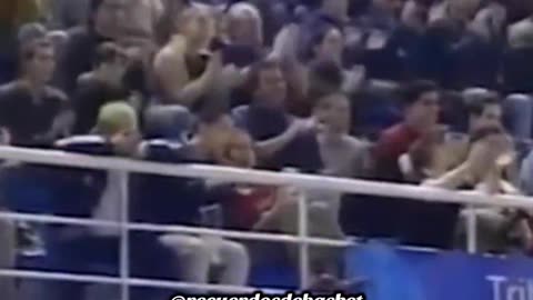 MAGIC JOHNSON JUGÓ CON LA CAMISETA DEL REAL MADRID!! DÍA DE REYES 2002!