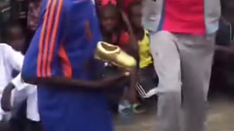 😂😂😂🤣🤣🤣🤣Congratulations Man of the match Award