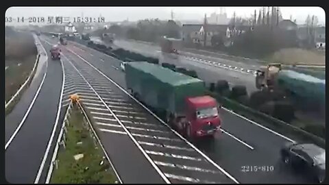 Hows my driving? Not worth a crap actually. 😳 What a dumb ass.