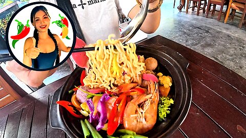 Turbo Ramen | Asian Girl Outdoor Cooking