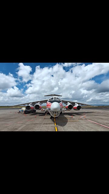 Ilyushin Il-76TD-90VD RA-76503 “Artur Chilingarov” delivered equipment in Antartida