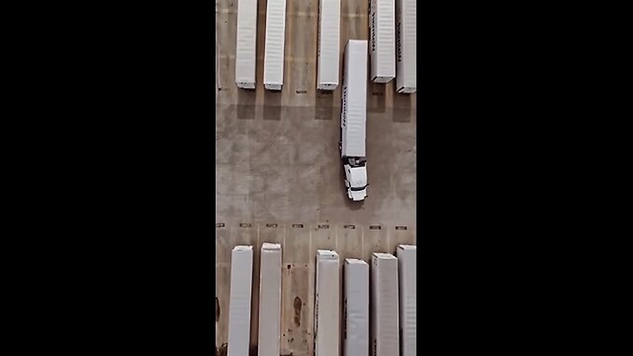 Do you think it's easy_ Try to do the same! - Truck