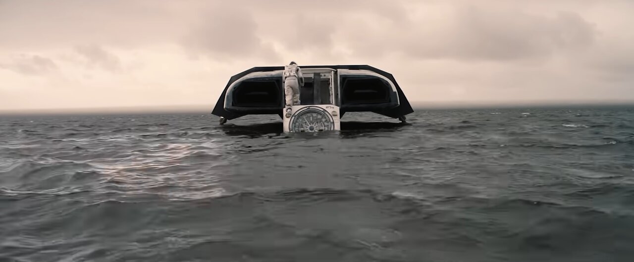 Interstellar | “Tidal Wave" Full Scene (Anne Hathaway, Matthew McConaughey) | Paramount Movies