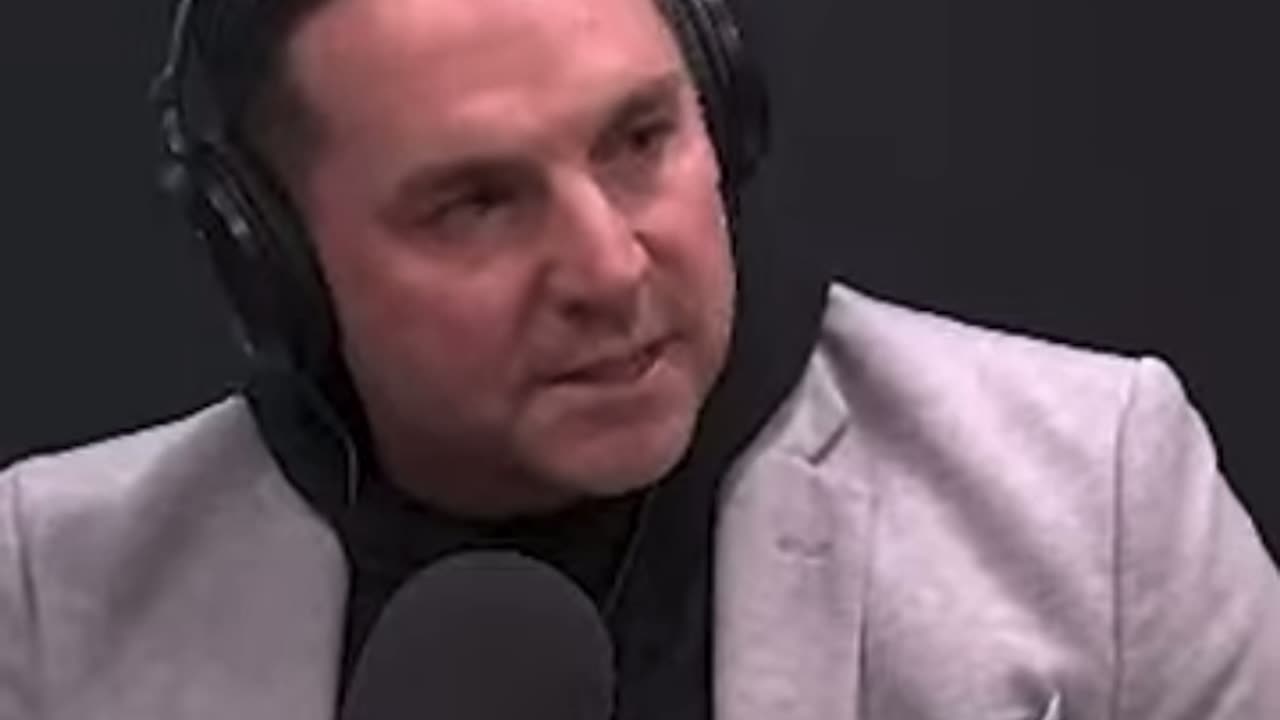 Jay Feely slams Trump for pardoning January 6 prisoners, compares them to Black Lives Matter rioters