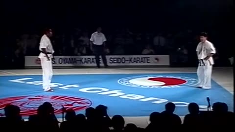 Seidokaikan 5 vs 5 Karate (Oyama vs Seido) - Jun 04 1991 - Yoyogi Hall, Tokyo