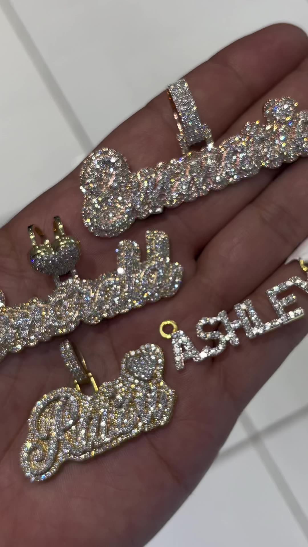 Gold & Natural Diamonds Custom Diamond Nameplates