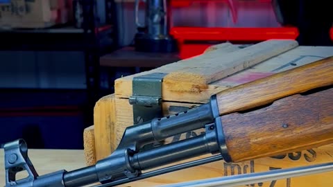 #AK or #M16