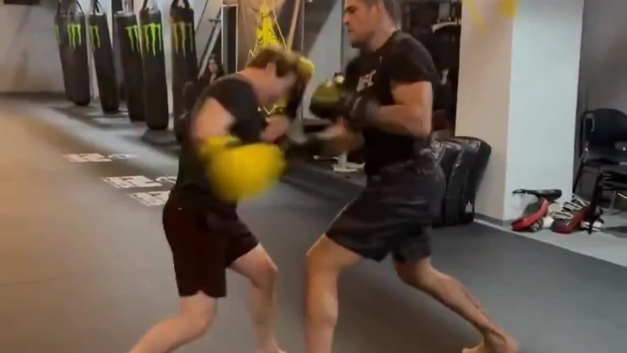 Billionaire BJJ: Mark Zuckerberg's Sparring Session with Alex Pereira