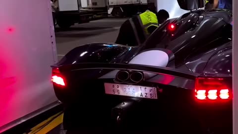 🏎️💨 Ferrari UAE Dubai | LuxurySportsCars