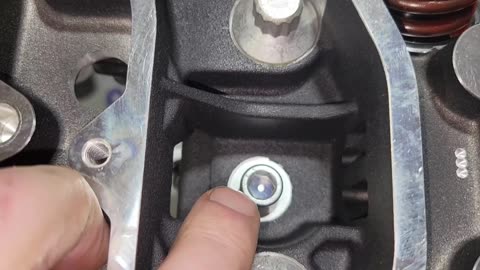 1984 - 1991 Harley Davidson Evolution engine rebuild Part 9, Installing rockerbox assemblies