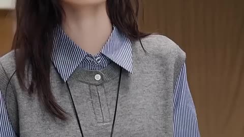 Stylish Women's Layered-Look Winter Sweater Vest with Striped Collar Detail