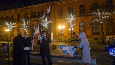 Greifswald - Der kleine Aufzug startet - Abschluß der Kundgebung 13-01-2025