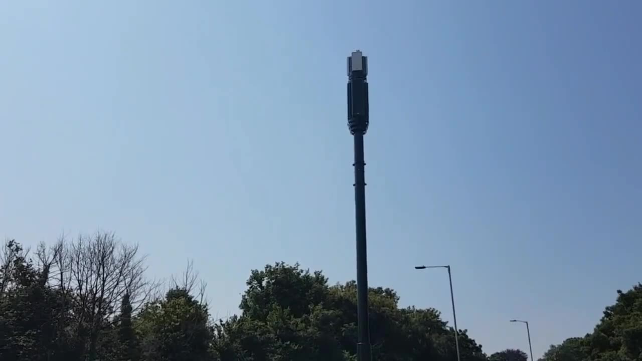 CAN YOU FEEL THE VG EMANATING FROM THE DIRTY WEAPONIZED POLE?!? - STFN