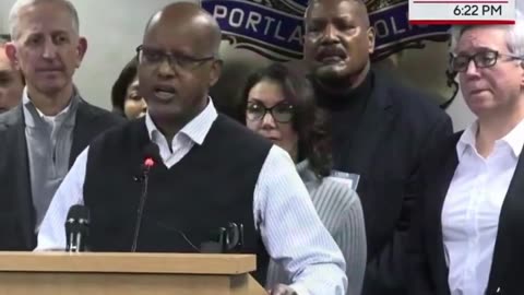 Somali Democrat Who Came To US Two Decades Ago Still Can't Speak Clear English