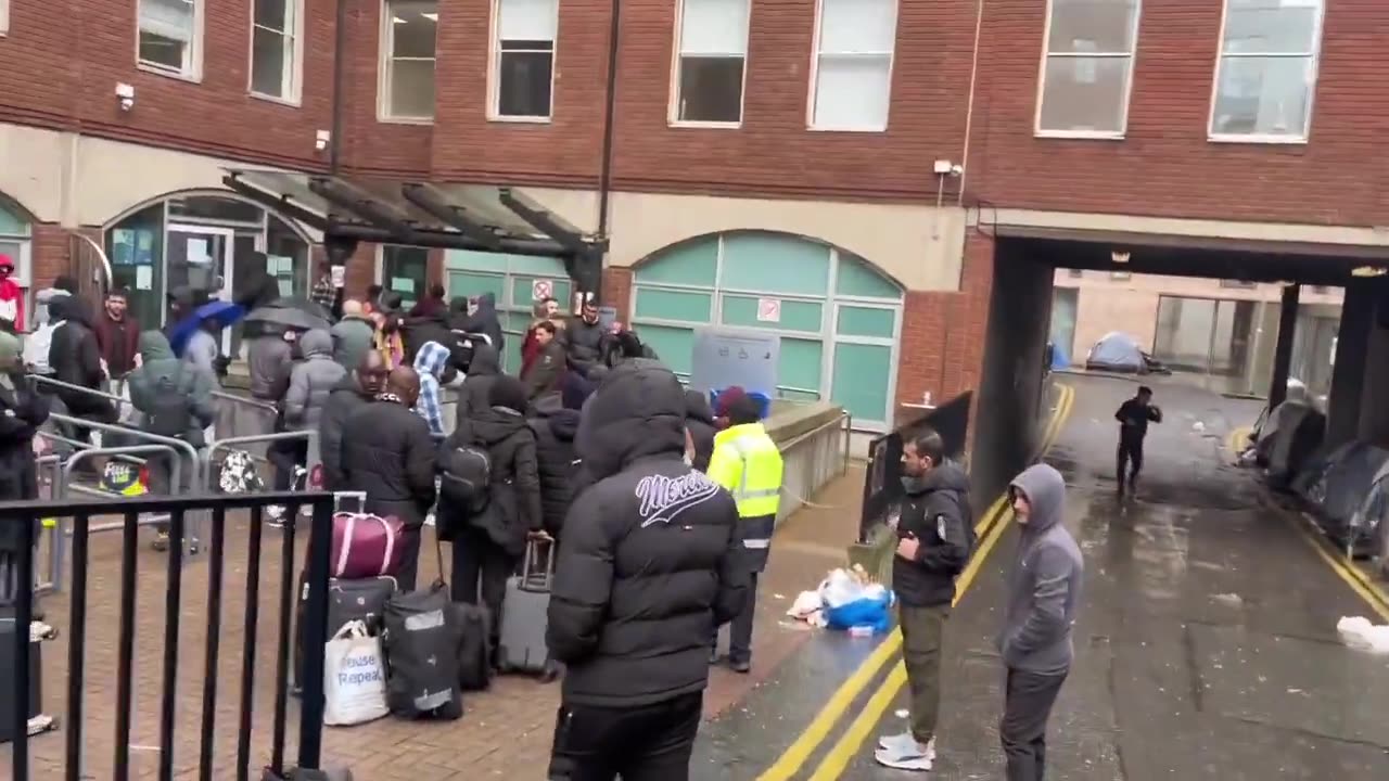 I firmly believe politicians should be sent to prison for what they have done to