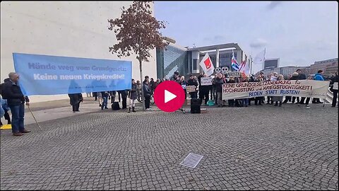 13.03.2025 - Mahnwache gegen die geplante Grundgesetzänderung - Bundestag - Berlin