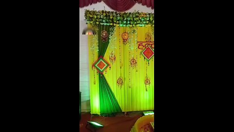 🌼💛 **“Haldi Flower Decoration – पीले रंग में सजे नए रिश्तों की शुरुआत”** 💛🌼