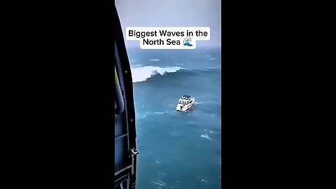 biggest wave 🌊 of Sea