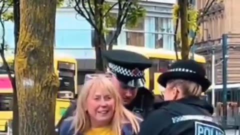 Woman says that England is a Christian country and does not want to hear anything about the Quran