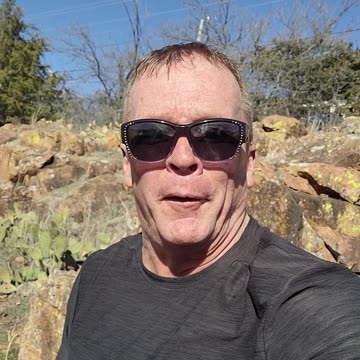 Where is Stan Smoking Highly Delicious Weed?