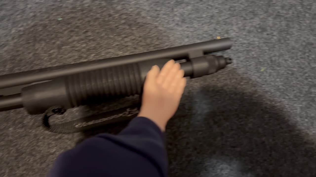 Sunday touch around 152: SPH touches it's Mossberg Shockwave .410! #hickok45 #funny #2A #tinyhands