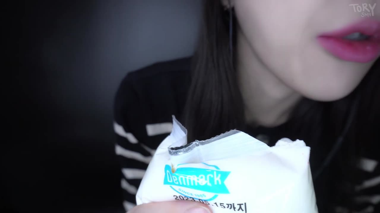 ASMR Just Squeezing and Eating Ricotta Cheese Whole - Squeeze Ricotta Cheese