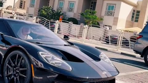 😎👑 The STYLE of Luxury Cars in Dubai! | LuxurySportsCars