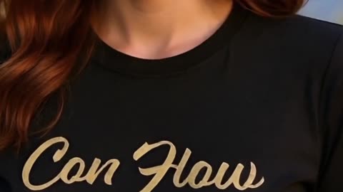 Where are my Culiacán girls at? This tee says it louder than words #CuliacánStyle #LatinaVibes