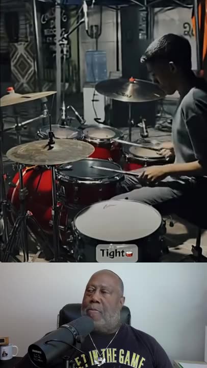 CHECK OUT THIS DRUM SOLO