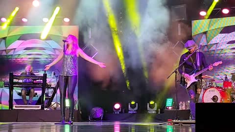 Rúzsa Magdolna: Szerelem + Április 21 