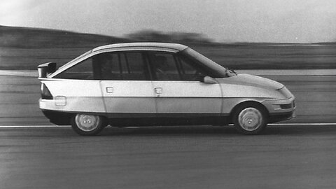 Prescient and Prepared - British Leyland ECV2 and ECV3