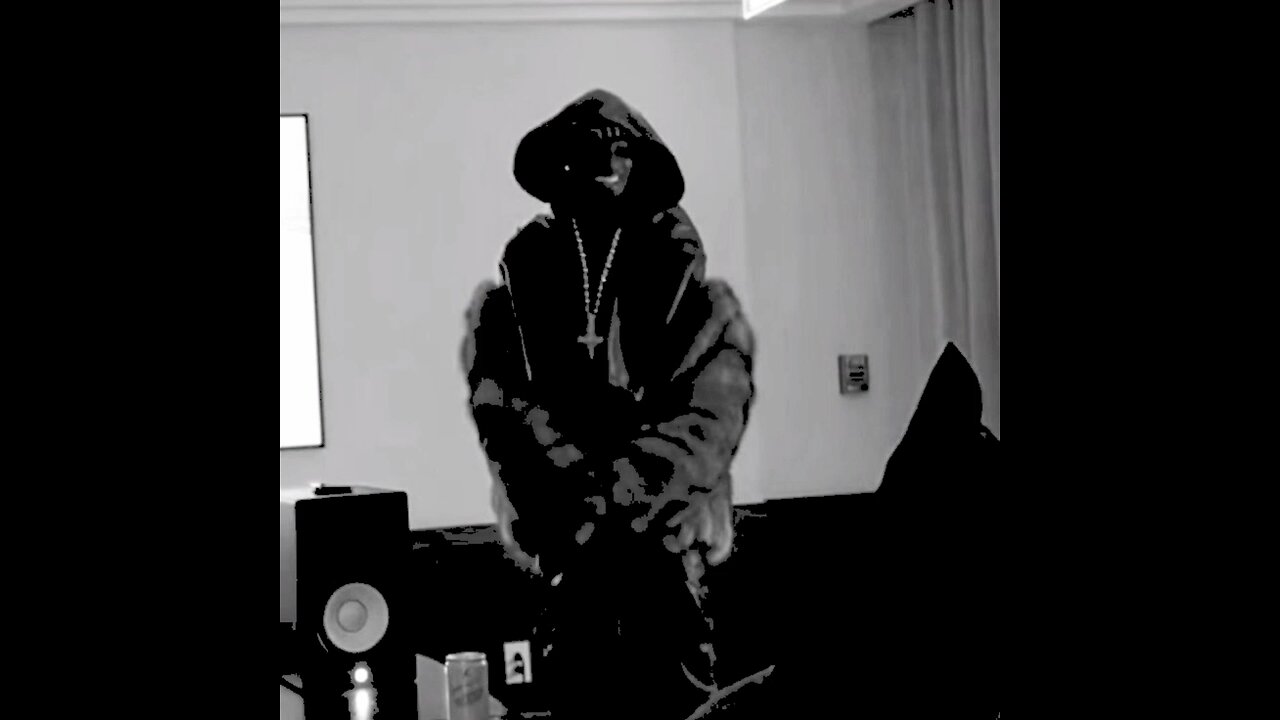 PLAYBOI CARTI - NEED SOME