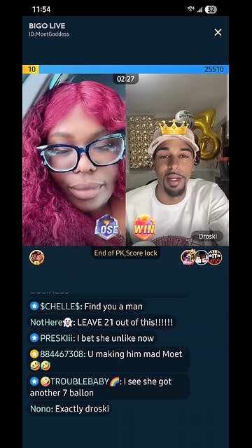 DROSKI TELLING MOET BOUT HERSELF.